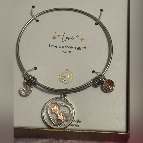 Love Is A Four-Legged Word Charm Bracelet - Picture 5 of 7